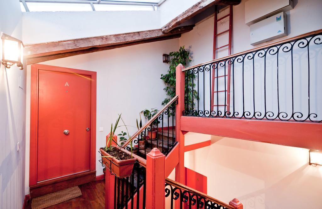 Apartamentos Puerta Del Sol I Μαδρίτη Δωμάτιο φωτογραφία